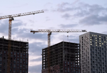 Депутат: мораторий на штрафы для застройщиков вводился как временная мера