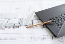 Проектировщик не вправе требовать компенсации убытков при невыявлении ошибки заказчика в задании на проектирование