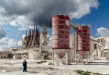 «Цемрос» просит допустить его к приватизации «Востокцемента»