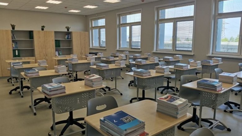 Опасная традиция: в школе № 1 села Вольно-Надеждинское произошло новое обрушение