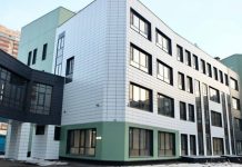 В Новосибирске построили новый корпус экономического лицея