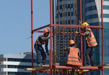 Хуснуллин: ввод коммерческих объектов в 2025 году вырос на треть