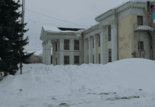 Крыша Дворца культуры рухнула в Заволжье в ночь на 23 февраля