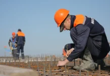 Россияне назвали ключевые преимущества работы в стройотрасли