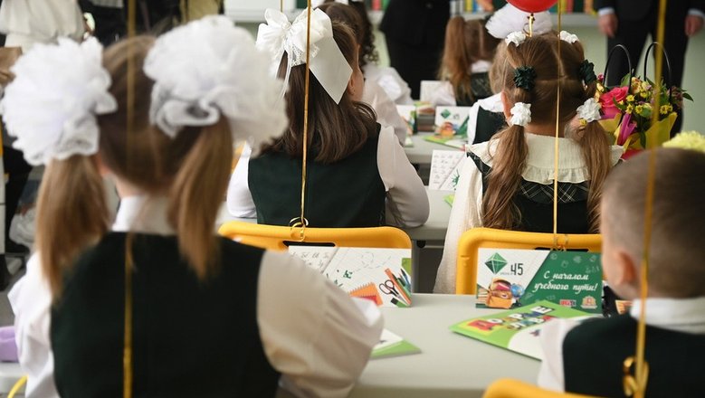 Семь новых школ планируют построить в Новосибирской области за год