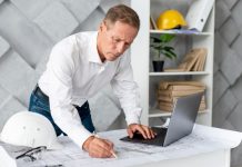 В Главгосэкспертизе сообщили о нехватке в РФ квалифицированных проектировщиков