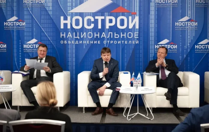 eksperty-razobrali-kljuchevye-momenty-reformy-samoregulirovanija-v-stroitelstve-e354256.webp