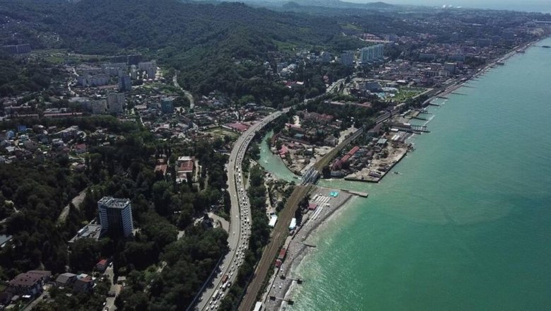 Строительство трассы Джубга — Сочи приостановлено