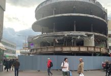 Торговый центр «МаксиСопот» у станции метро «Приморская» снесут в апреле