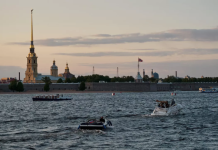 Беглов: первый за 40 лет разводной мост в Петербурге готов к проводке судов