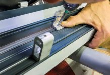 Как работать с алюминиевым профилем: все о гибке, сварке, монтаже и креплении