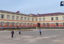 Построенная три года назад школа разваливается на юге Казахстана