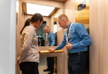 ЩЛЗ представил новую модель лифта на выставке Kazakhstan Machinery Fair