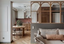 Сколько розеток нужно на самом деле: чек-лист для кухни, спальни, ванной и рабочего места