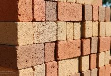 Создана добавка для производства кирпича из осадка очистных сооружений