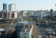 В Самаре за сутки отремонтировали ямы на восьми улицах