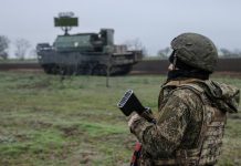 «Минимизировать риски»: в Кремле заявили, что ВС РФ принимают меры на фоне угроз Зеленского