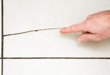 Как заменить одну плитку: подробная инструкция и важные советы
