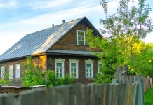 Подсчитана стоимость ремонта дачи к сезону