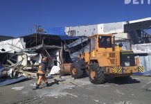 Проверки по факту демонтажа Спортивного рынка требуют владивостокцы