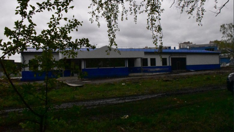 В Краснообске строят модульный зал для игровых видов спорта и лыжную базу