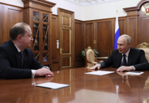 Путин: работа по ледоколам «Ленинград» и «Сталинград» не должна «зависнуть»