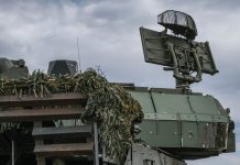 Повреждены нефтяные объекты, дома и порт: за ночь над Россией уничтожено 376 украинских БПЛА