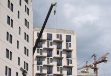 Хуснуллин заявил об активном строительстве жилья в новых регионах