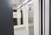 ЩЛЗ поставил Москве свыше 2 тысяч лифтов с умными экранами