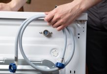 Как удлинить шланг стиральной машины: способы и ошибки