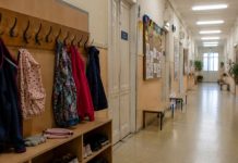 Первокласснику страшнее не буквы, а неизвестность: 5 вещей, которые полезно показать ему до школы