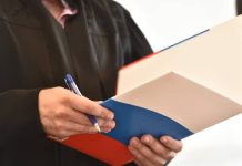 Застройщика в Петербурге осудили за мошенничество на 51 млн рублей
