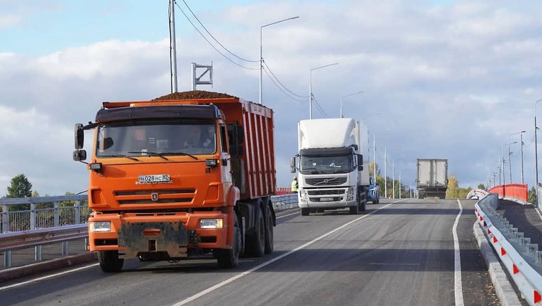 В Ленобласти открыли движение по мосту через Лугу после капитального ремонта