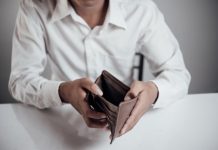 Число банкротств застройщиков в РФ выросло на 40% за год