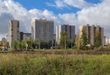 Недостроенную заброшку снесли на Маршала Казакова
