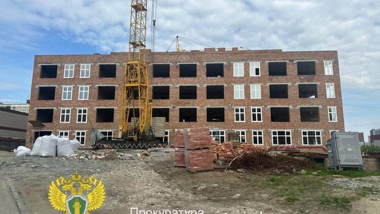 В Новосибирске призвали ускорить строительство шести школ